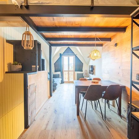 レ・ザングルLe Cerf - Duplex Avec Superbe Vue Montagneアパートメント エクステリア 写真